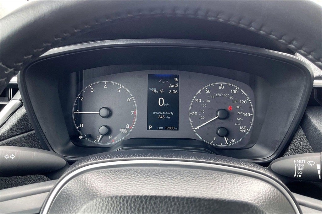 2025 Toyota Corolla Cross LE