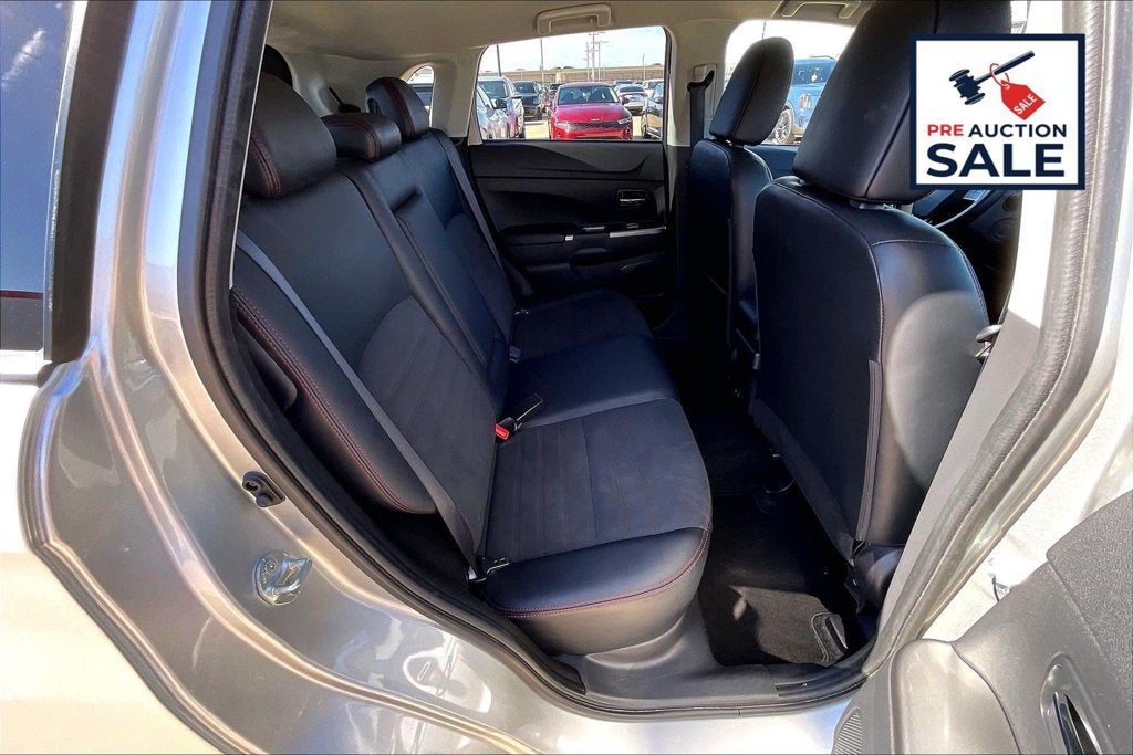 2025 Mitsubishi Outlander Sport 2.0 SE