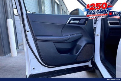 2025 Mitsubishi Outlander SE