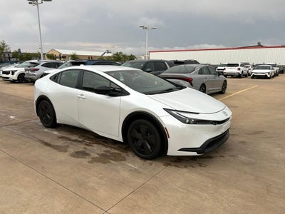 2024 Toyota Prius LE