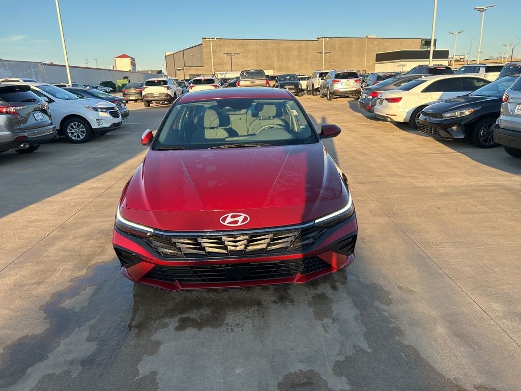 2025 Hyundai Elantra SEL Convenience