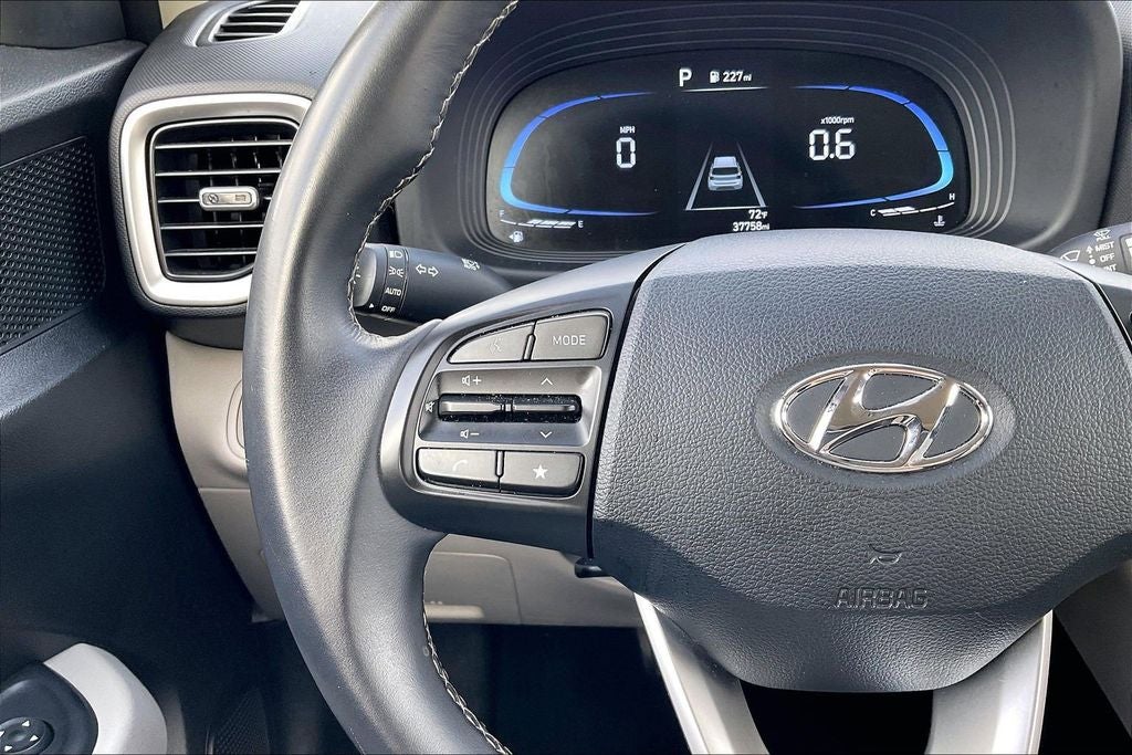 2025 Hyundai Venue SEL