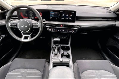 2025 Kia K5 LXS