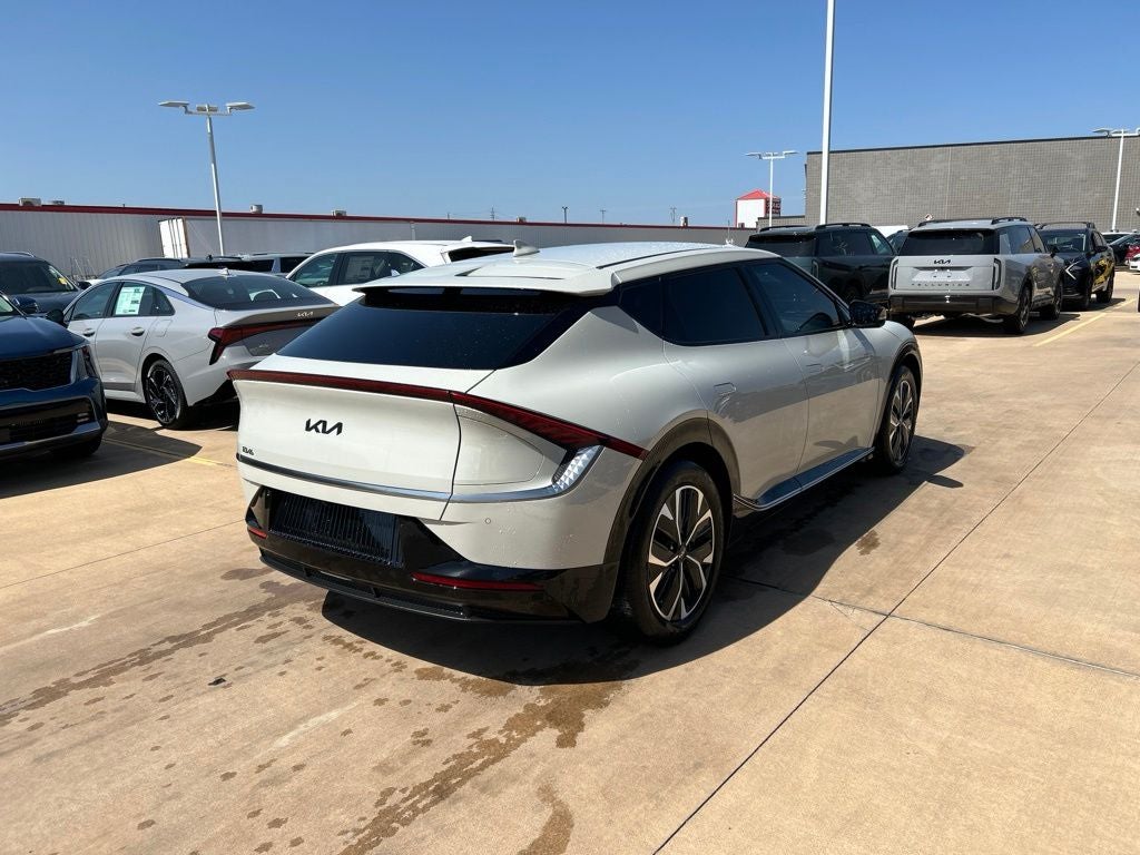 2022 Kia EV6 Wind