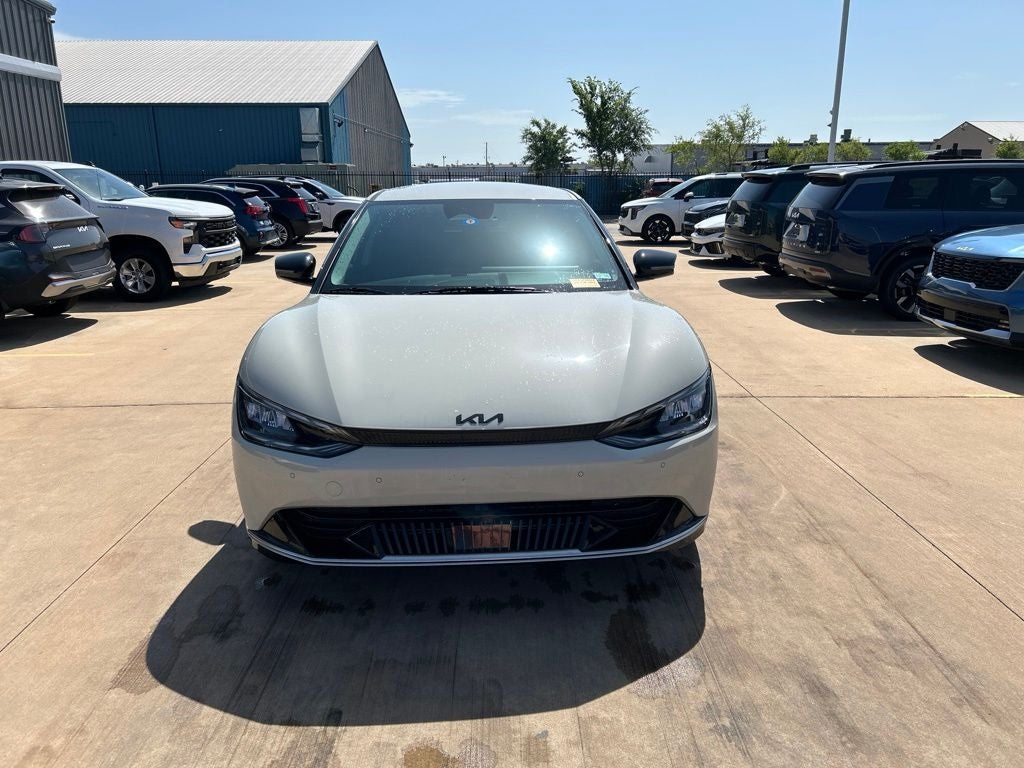 2022 Kia EV6 Wind