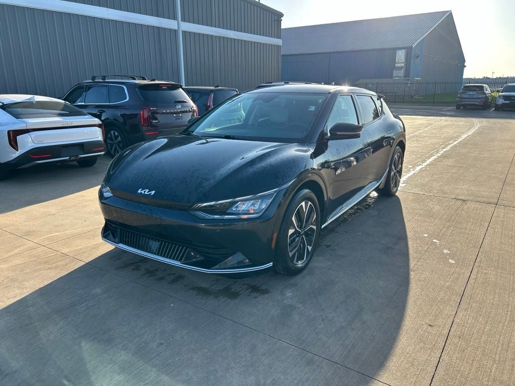 2022 Kia EV6 Wind