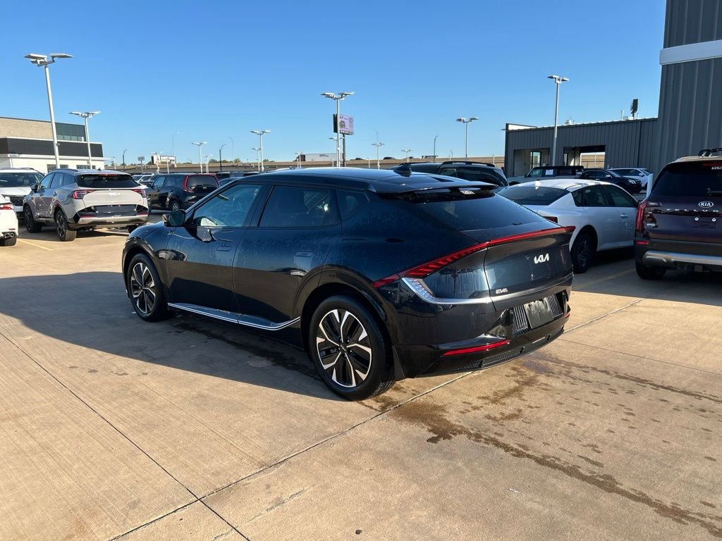 2022 Kia EV6 Wind