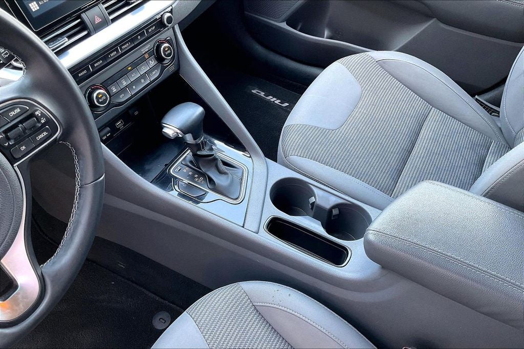 2020 Kia Niro LXS