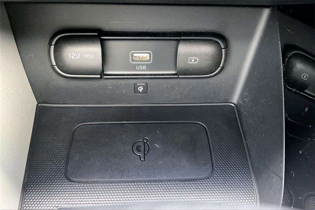 2022 Kia Niro EX Premium