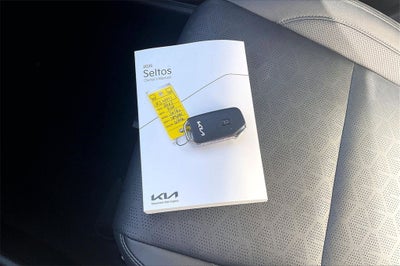 2025 Kia Seltos EX