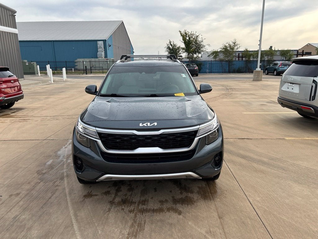 2022 Kia Seltos EX
