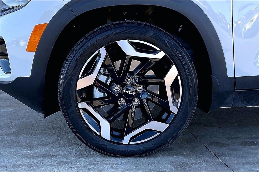 2024 Kia Seltos SX