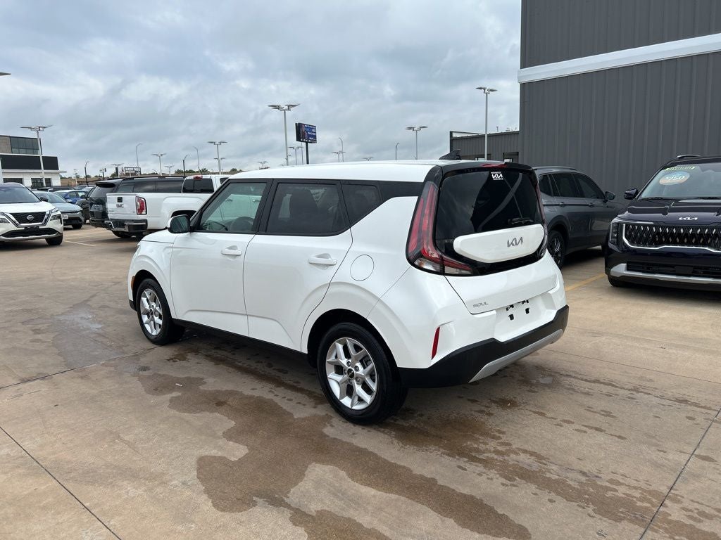 2025 Kia Soul LX