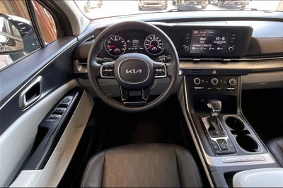 2024 Kia Carnival LX