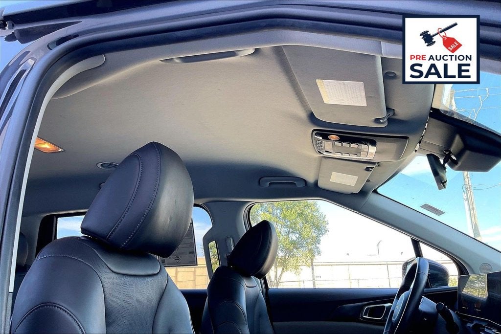 2025 Kia Carnival LXS