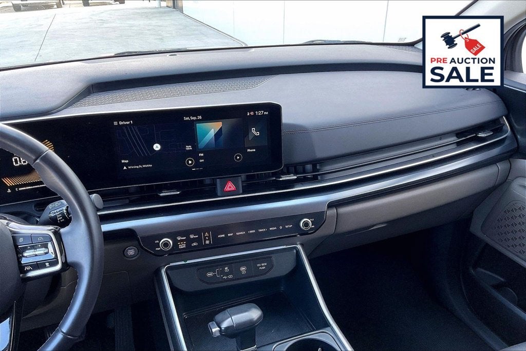 2025 Kia Carnival LXS