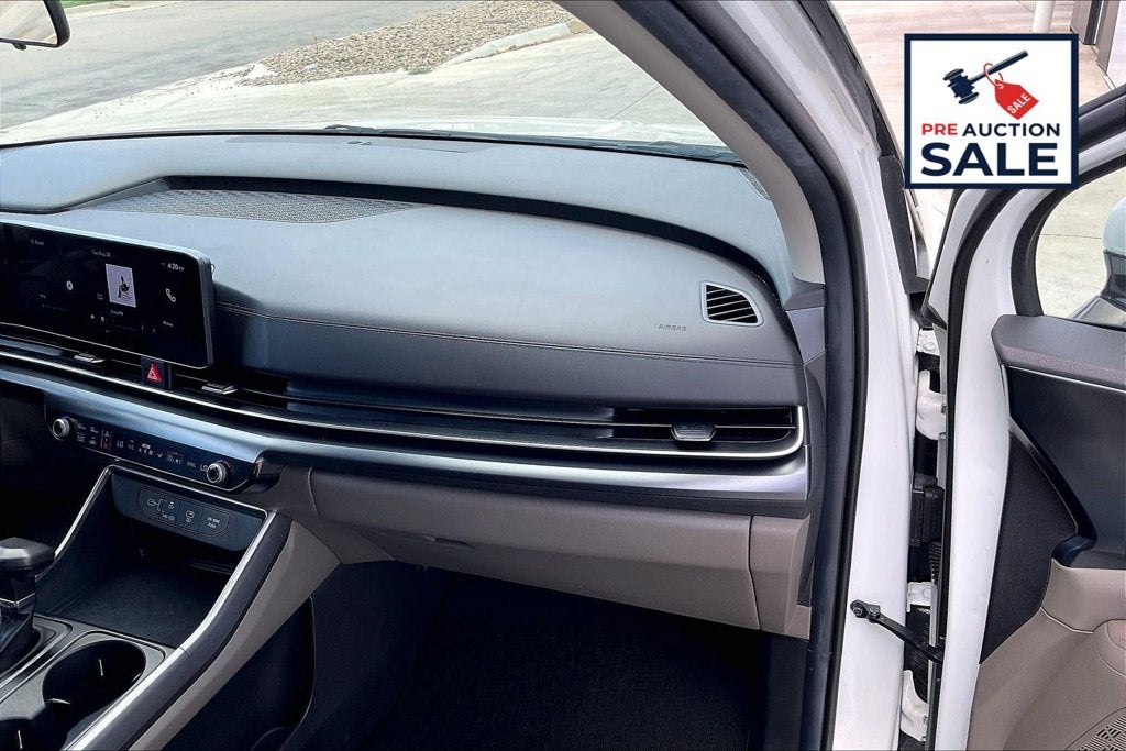 2025 Kia Carnival LXS