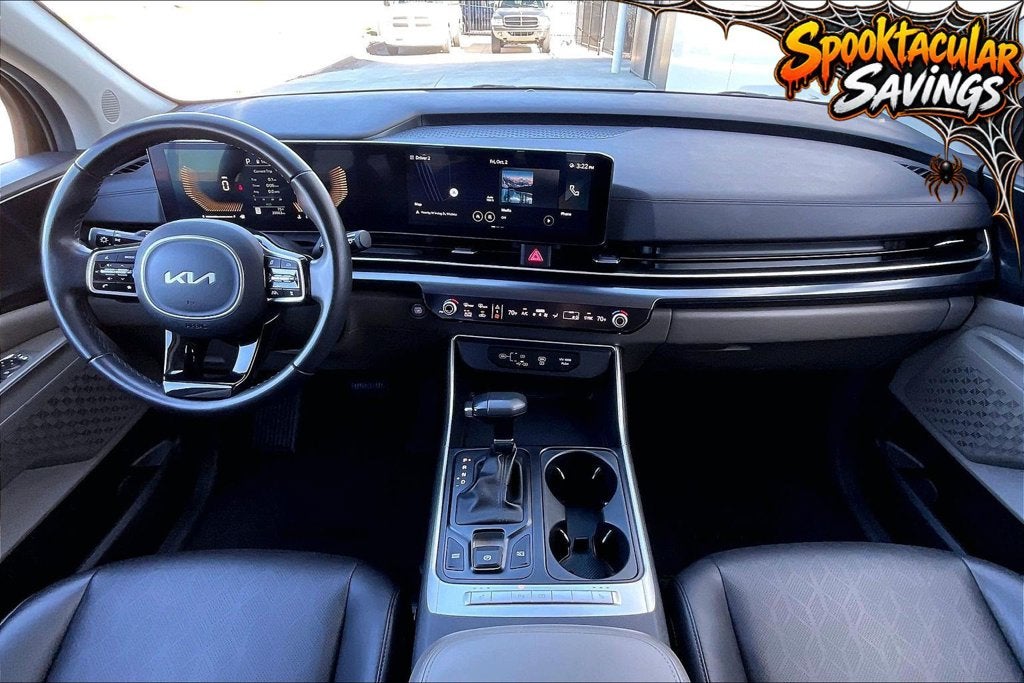 2025 Kia Carnival LXS