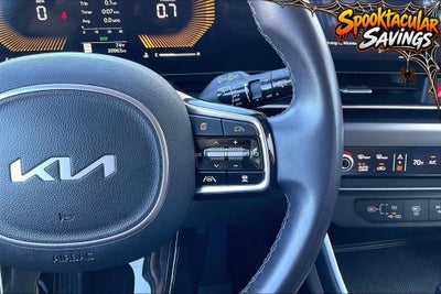 2025 Kia Carnival LXS