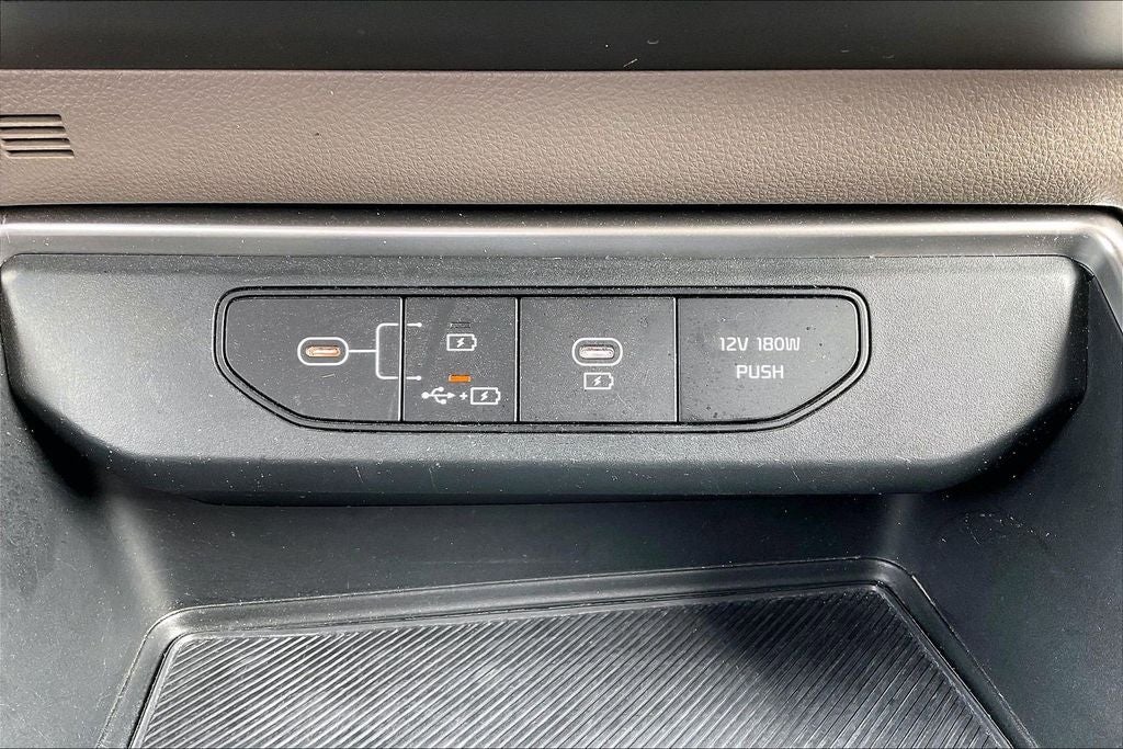 2025 Kia Carnival LXS