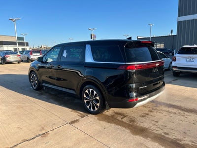 2024 Kia Carnival EX