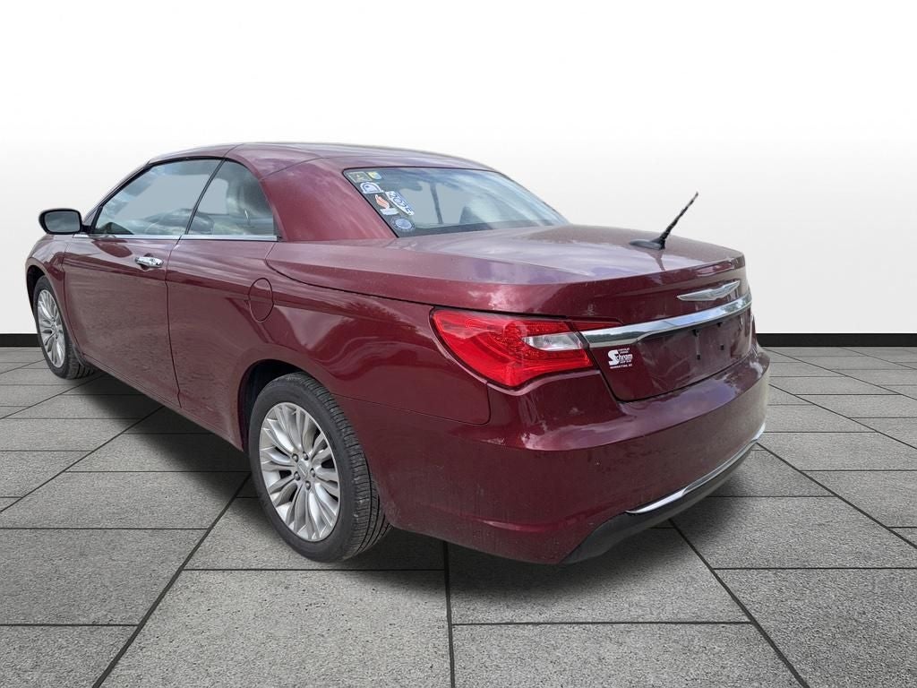 2011 Chrysler 200 Limited