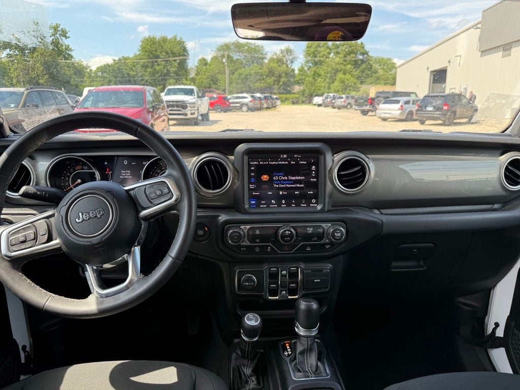 2023 Jeep Wrangler Altitude