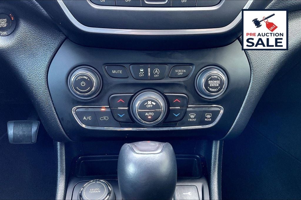 2023 Jeep Cherokee Altitude Lux 4x4