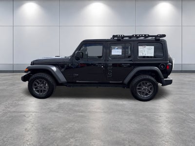 2025 Jeep Wrangler 4-Door Summit 4x4