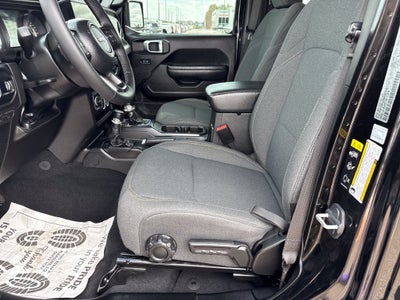 2025 Jeep Wrangler 4-Door Summit 4x4
