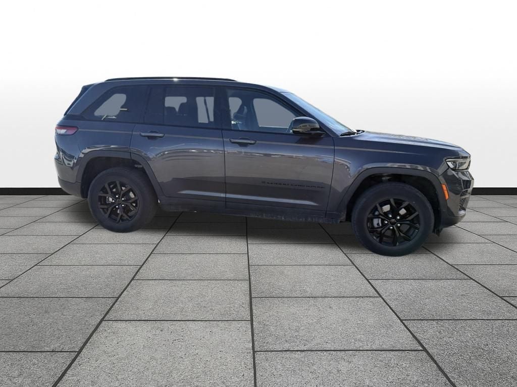 2024 Jeep Grand Cherokee Altitude 4x2