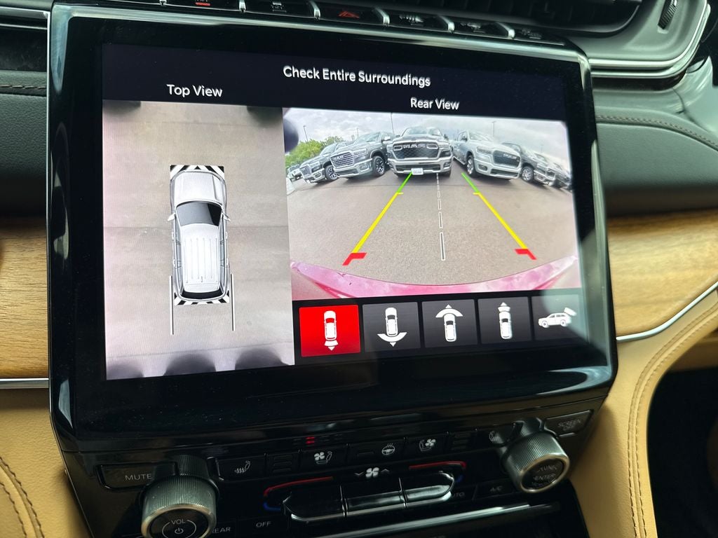 2024 Jeep Grand Cherokee L Summit