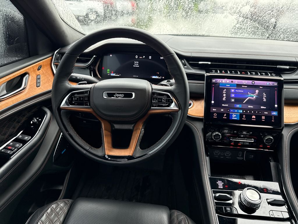 2025 Jeep Grand Cherokee L Summit Reserve 4x4