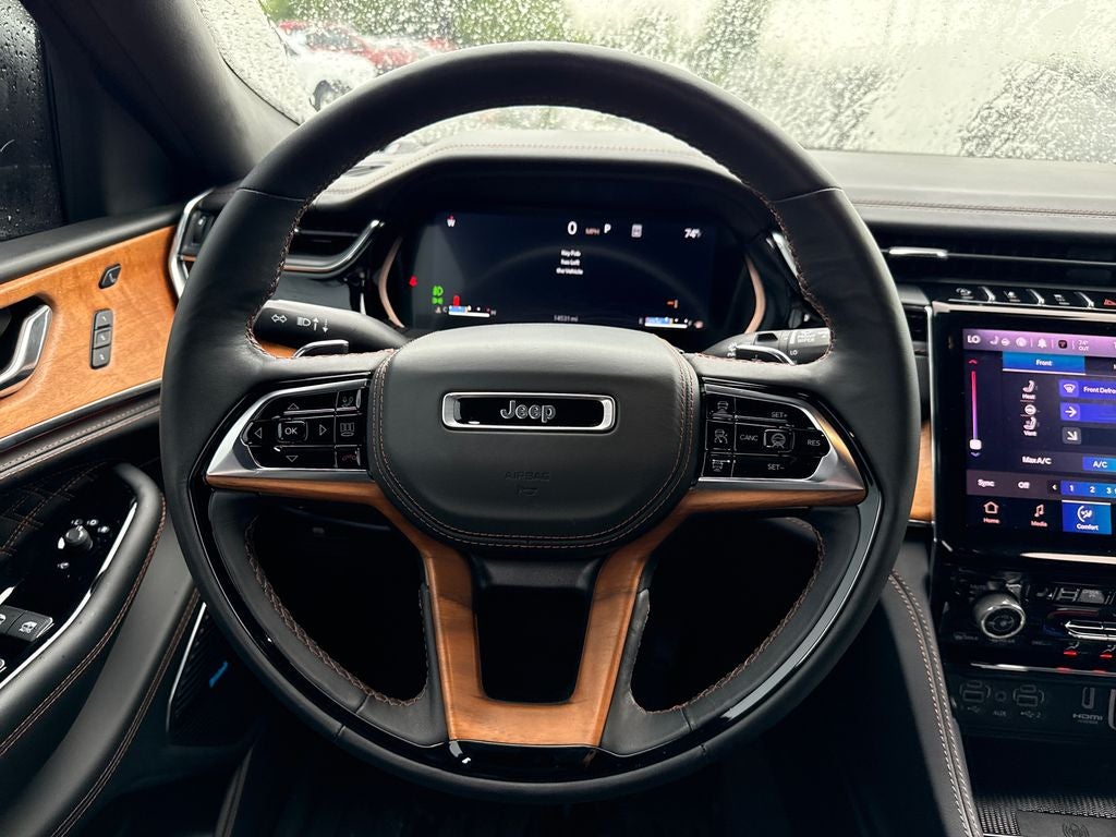 2025 Jeep Grand Cherokee L Summit Reserve 4x4