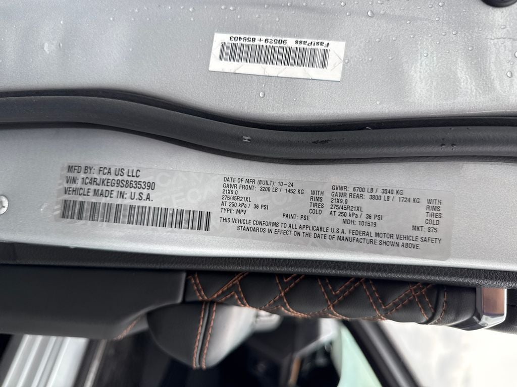 2025 Jeep Grand Cherokee L Summit Reserve 4x4