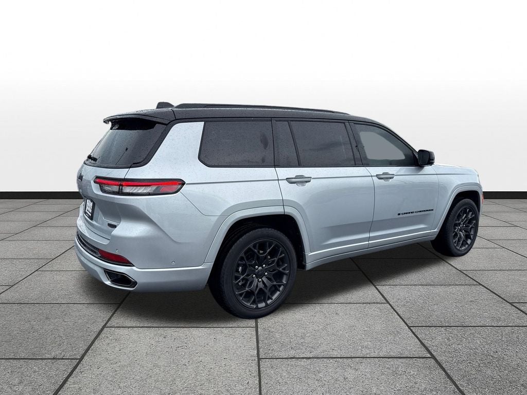 2025 Jeep Grand Cherokee L Summit Reserve 4x4
