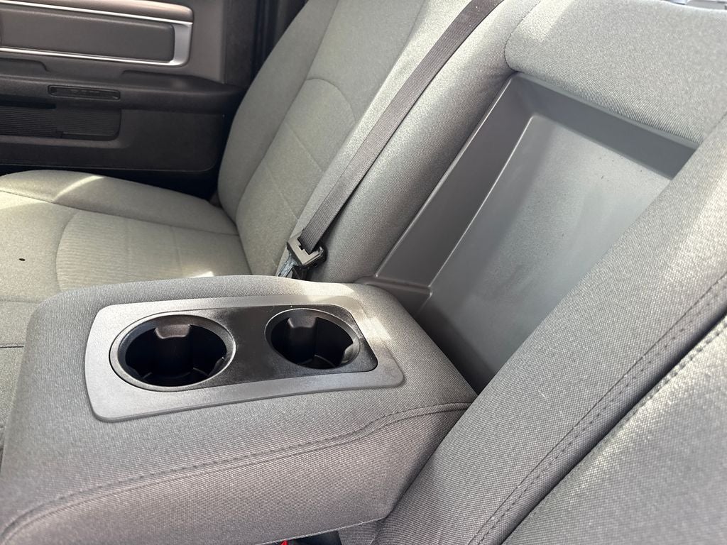2023 RAM 1500 Classic SLT Crew Cab 4x4 5'7' Box