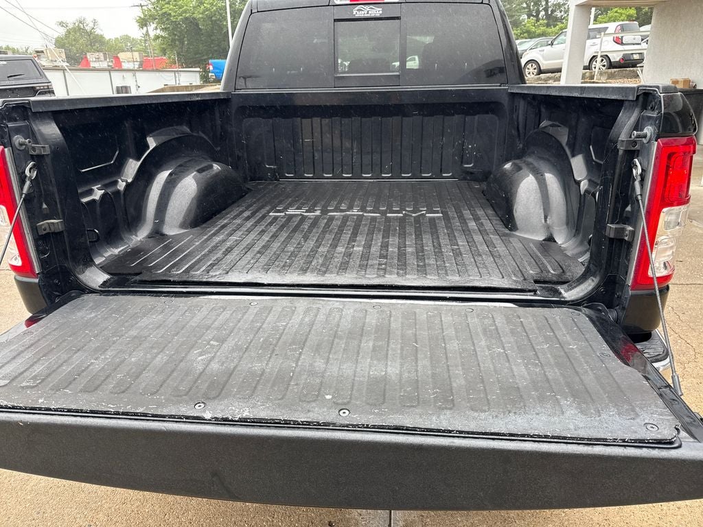 2022 RAM 1500 Big Horn Crew Cab 4x4 5'7' Box