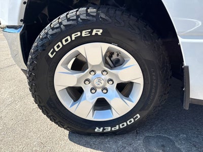 2024 RAM 1500 Big Horn Crew Cab 4x4 5'7' Box