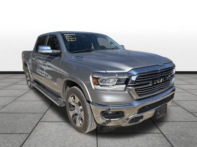 2022 RAM 1500 Laramie Crew Cab 4x4 5'7' Box