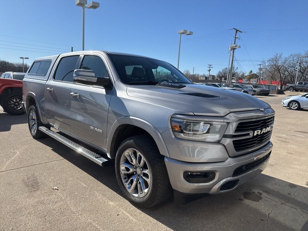2020 RAM 1500 Laramie Crew Cab 4x4 5'7' Box
