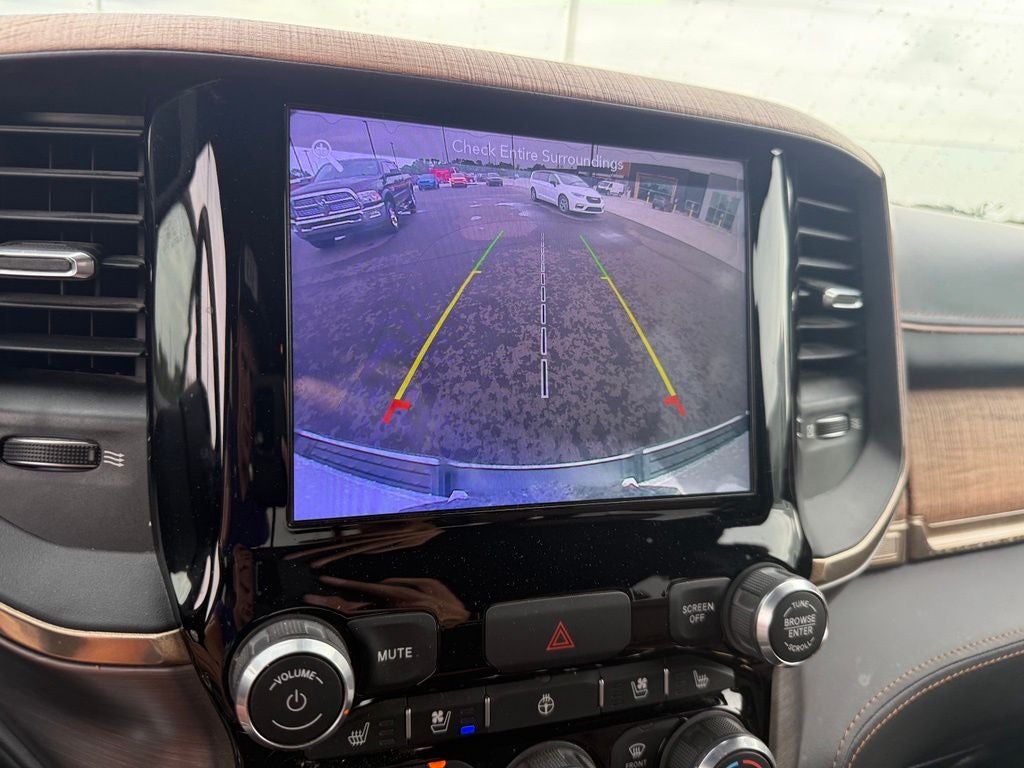 2019 RAM 1500 Longhorn Crew Cab 4x4 5'7' Box