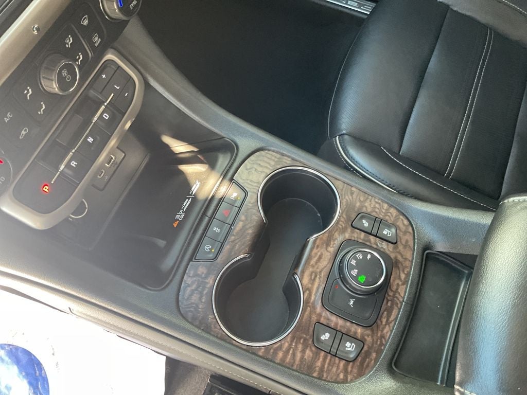 2020 GMC Acadia AWD Denali