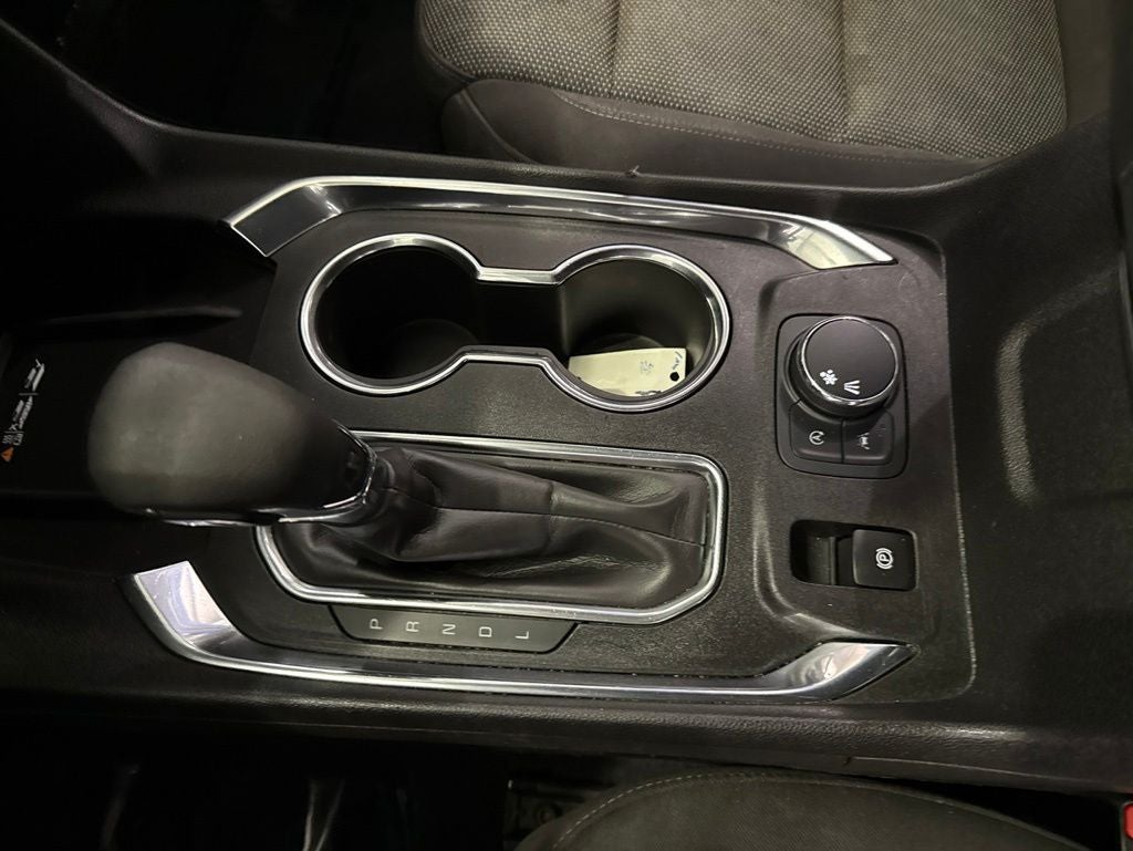 2023 Chevrolet Traverse FWD LT Cloth