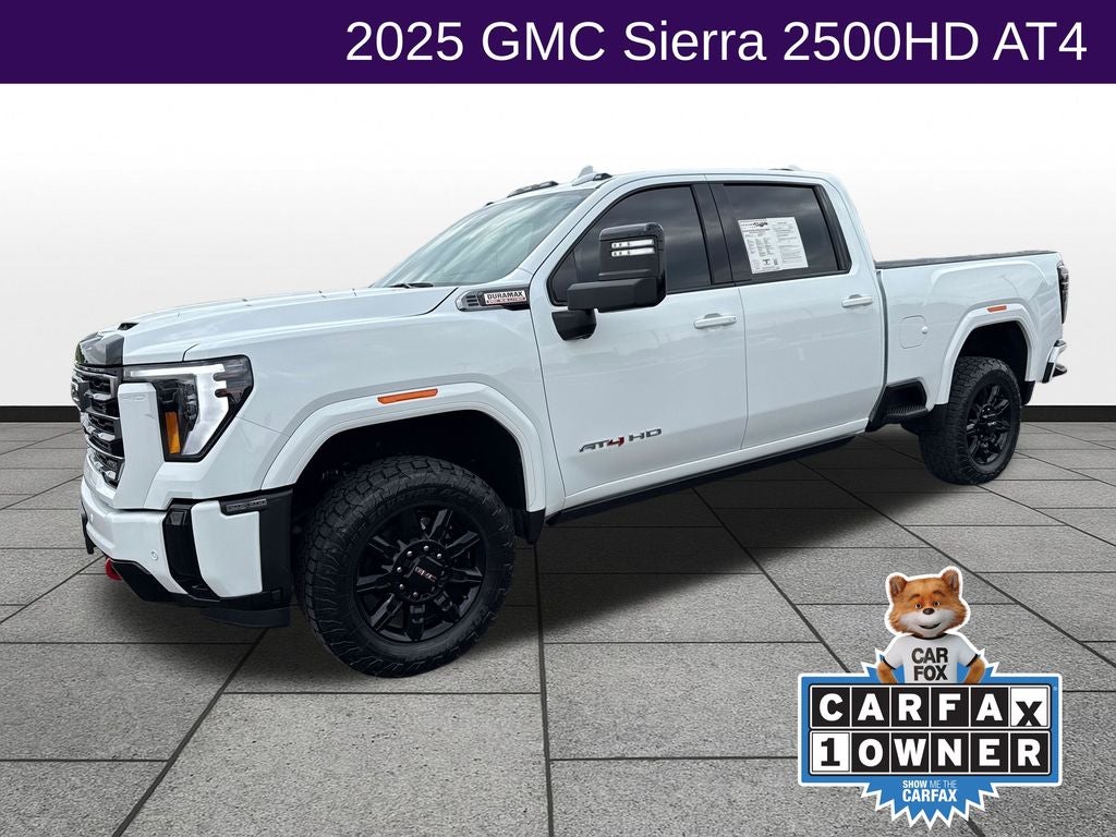 2025 GMC Sierra 2500HD 4WD Crew Cab Standard Bed AT4
