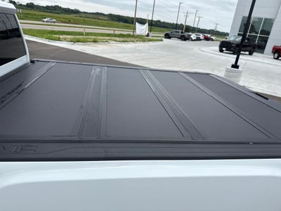 2025 GMC Sierra 2500HD 4WD Crew Cab Standard Bed AT4