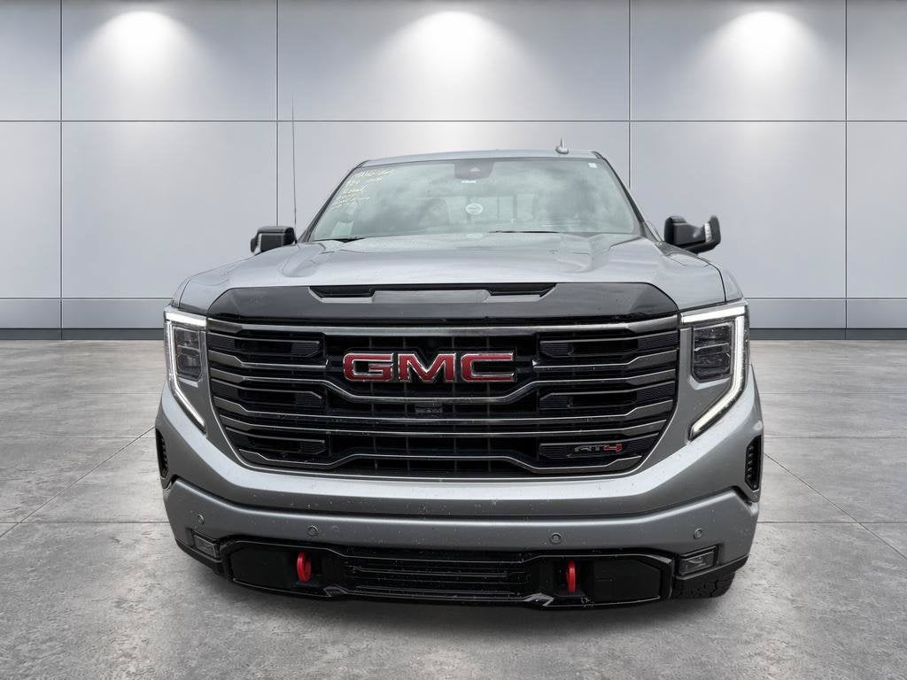 2025 GMC Sierra 1500 4WD Crew Cab Short Box AT4