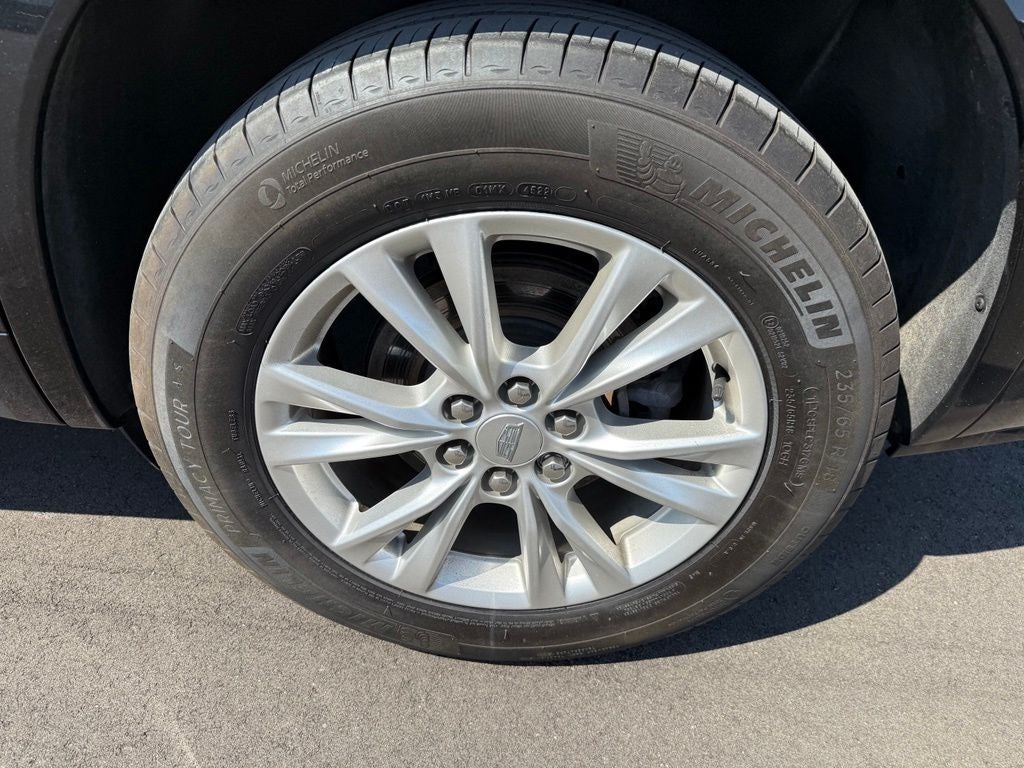 2023 Cadillac XT6 Luxury