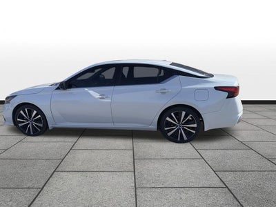 2021 Nissan Altima 2.0 SR