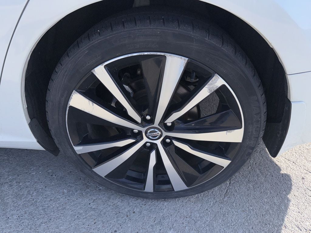 2021 Nissan Altima 2.0 SR